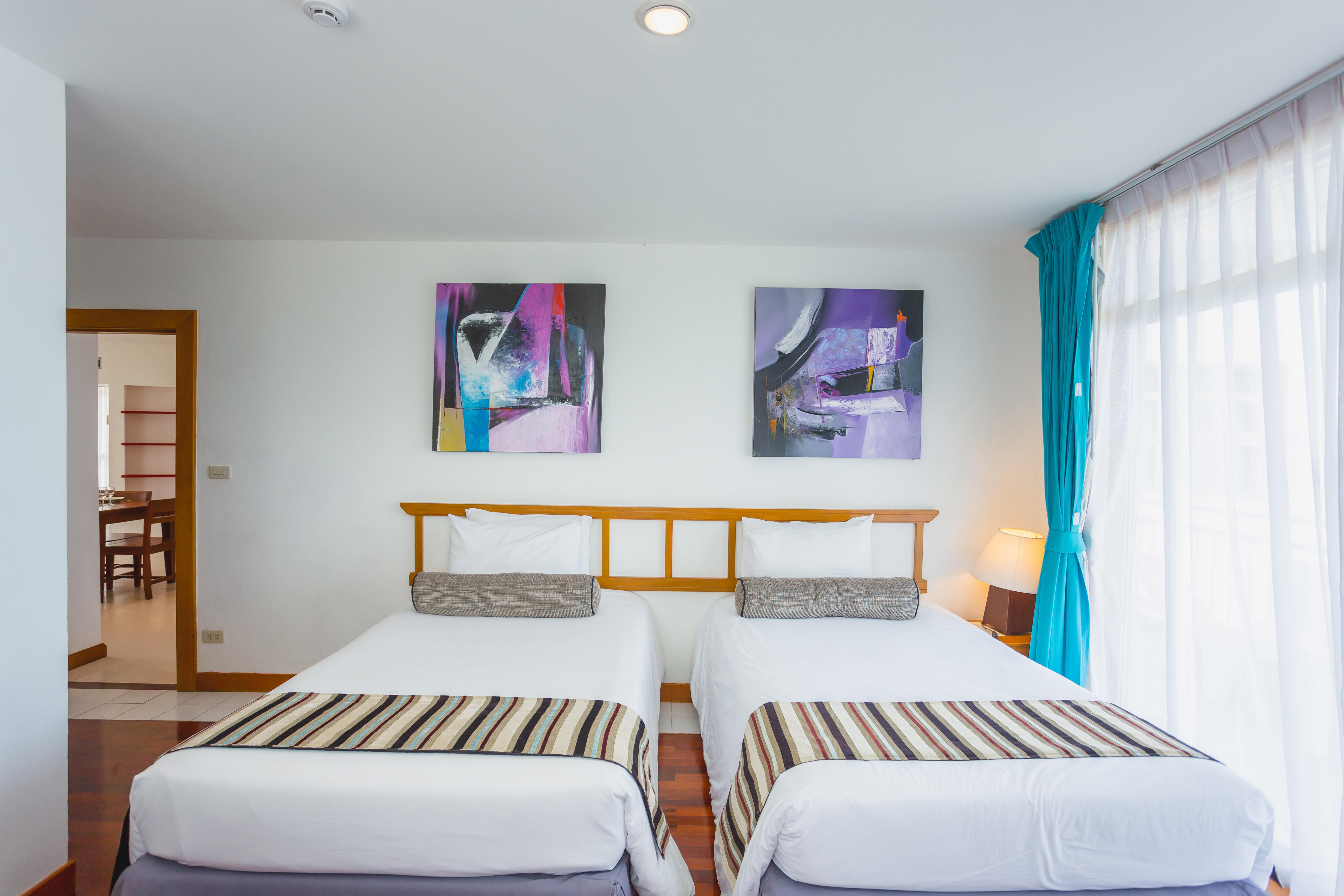 Waterfront Suites Phuket By Centara Karon Exterior foto